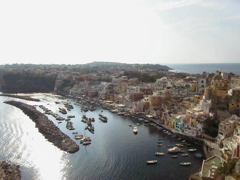 Il Canto Della Sirena Procida Exterior photo